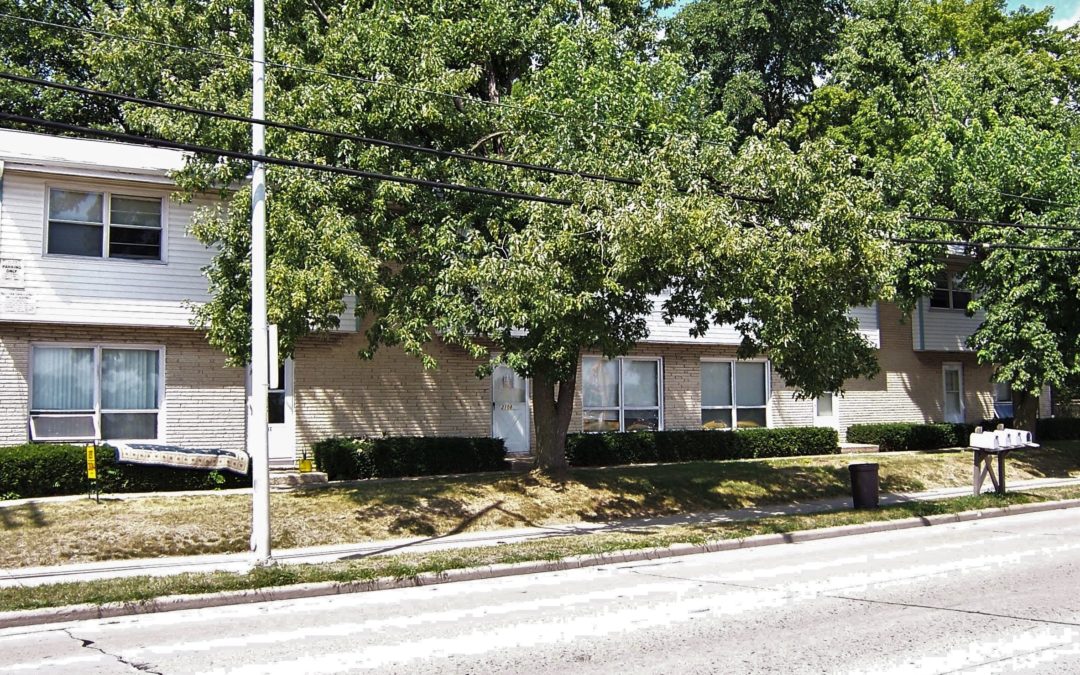 3Bed/1.5Bath – 2110 Packers Ave