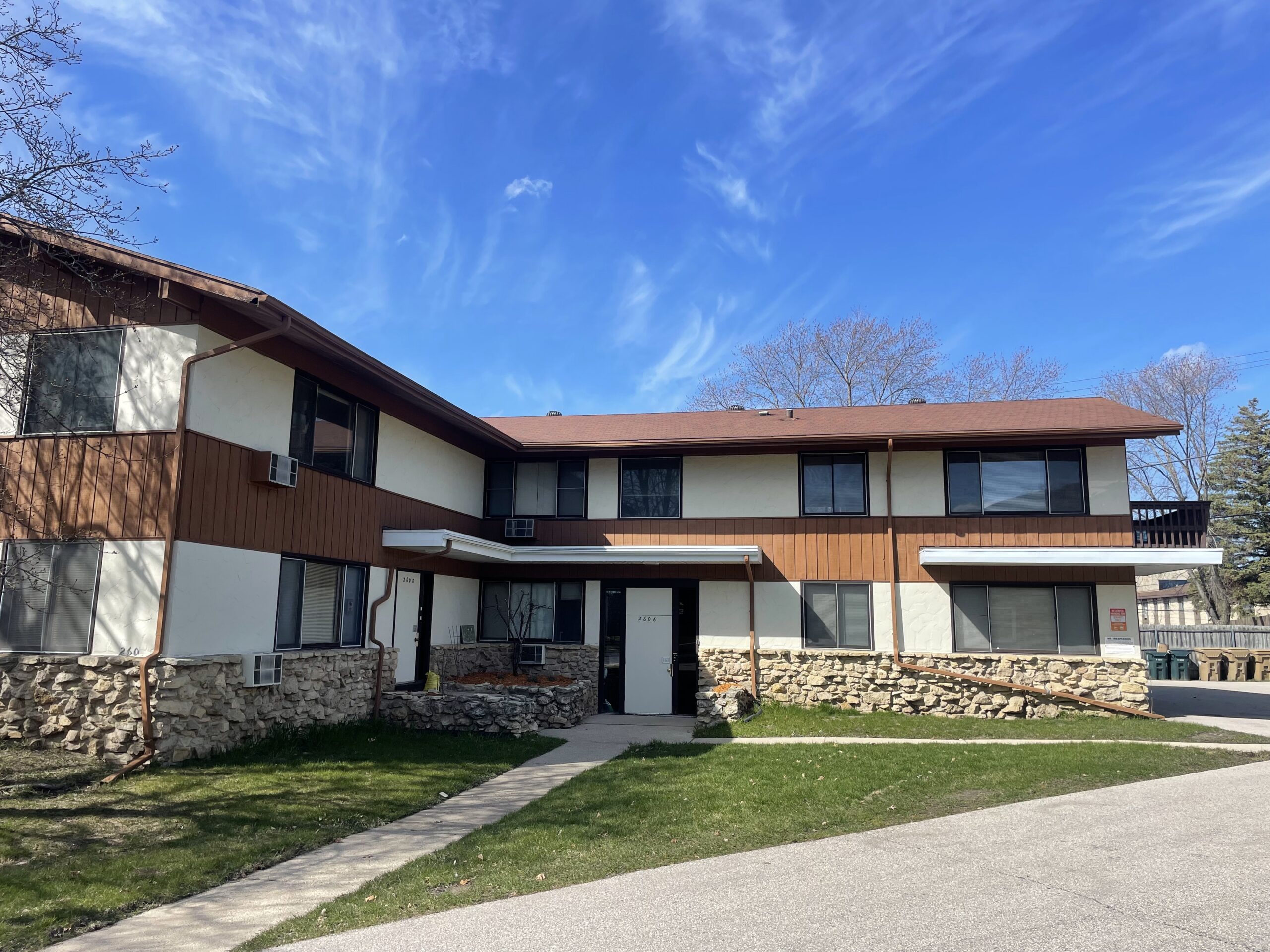 2606-08 2608 Ardsley Circle