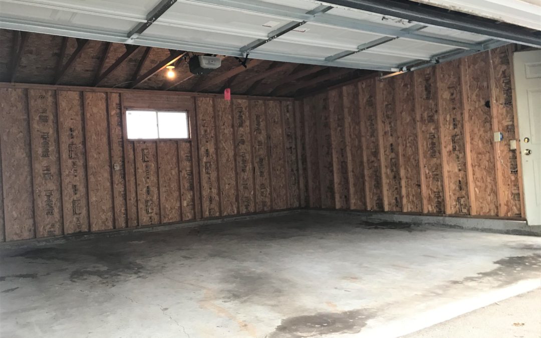 2Car Garage, 2361 Chalet Gdns Rd